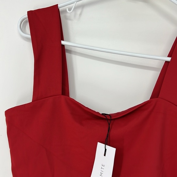 Dynamite Red cropped Women's tank Top medium - Picture 2 of 7